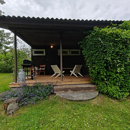 Сasa de vacaciones Retrohonguline Suvila Saunaga Laulasmaal, Privaatne Puhkus Mere Laehedal Laulasmaa