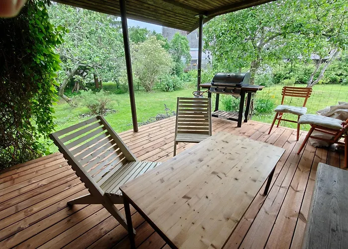 Retrohonguline Suvila Saunaga Laulasmaal, Privaatne Puhkus Mere Laehedal Ferienhaus Laulasmaa