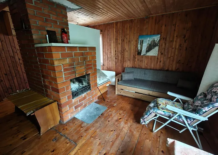 Retrohonguline Suvila Saunaga Laulasmaal, Privaatne Puhkus Mere Laehedal * لولاسما