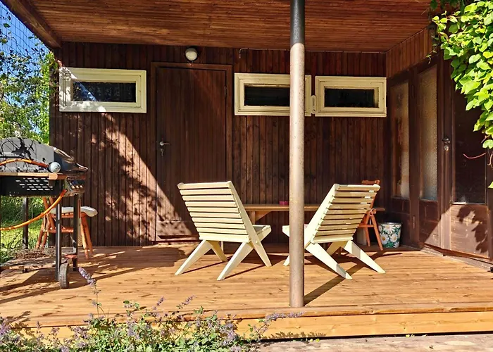 Retrohonguline Suvila Saunaga Laulasmaal, Privaatne Puhkus Mere Laehedal Ferienhaus