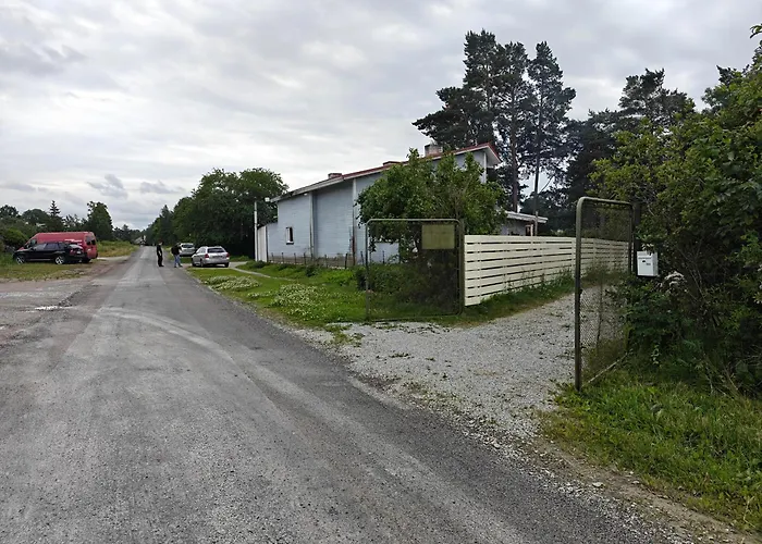 Feriehus Retrohonguline Suvila Saunaga Laulasmaal, Privaatne Puhkus Mere Laehedal *