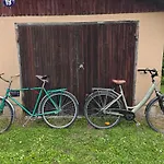 Ferienhaus Retrohonguline Suvila Saunaga Laulasmaal, Privaatne Puhkus Mere Laehedal