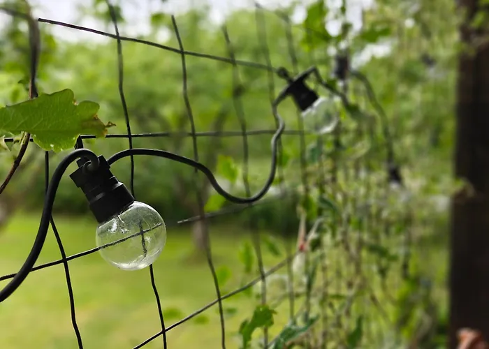 Retrohonguline Suvila Saunaga Laulasmaal, Privaatne Puhkus Mere Laehedal *