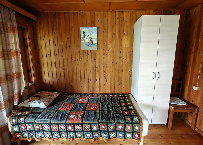 Retrohonguline Suvila Saunaga Laulasmaal, Privaatne Puhkus Mere Laehedal